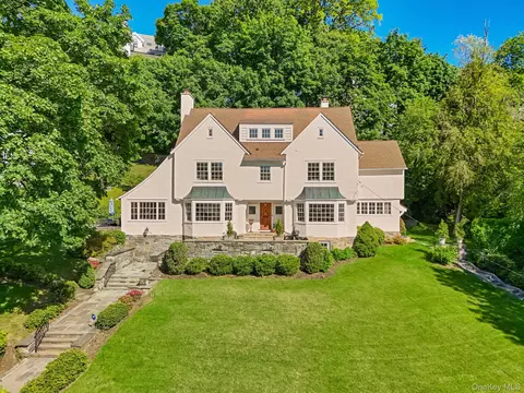 51 Avon Rd, Bronxville, NY 10708