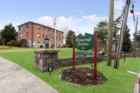 154 Martling Ave #5-J6, Greenburgh, NY 10591