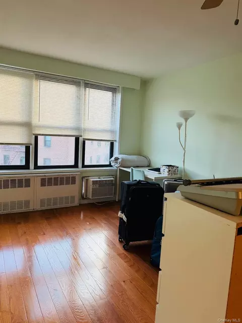 58-03 Calloway St # 6FF, New York, NY 11368
