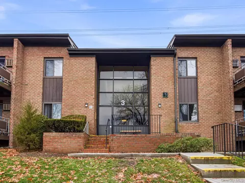 3 Brevoort Dr #1C, Ramapo, NY 10970