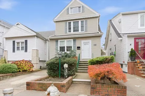 1617 Mahan Ave, New York, NY 10461