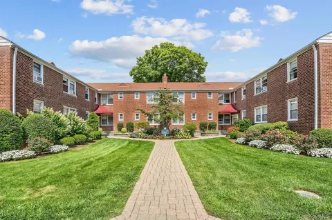 6 Bryant Cres #1H, White Plains, NY 10605