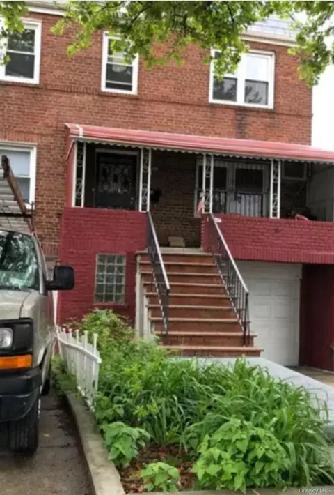 150-12 59 Ave, Flushing, NY 11355