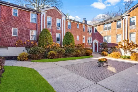 704 Palmer Ct UNIT 1B, Mamaroneck, NY 10543