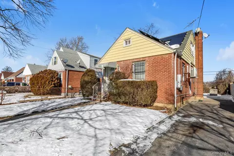 220-03 130th Ave, New York, NY 11413
