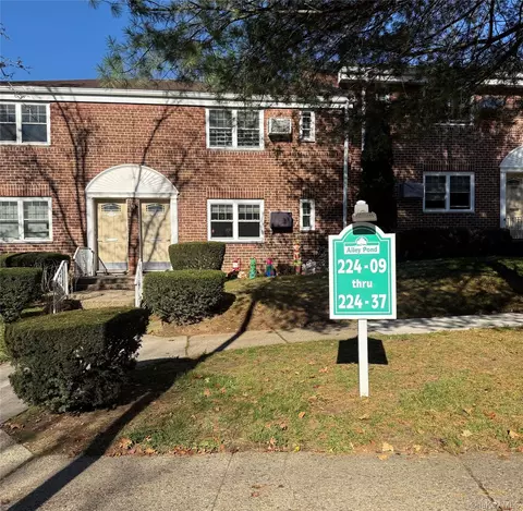 22411 Kingsbury Ave #A, Oakland Gardens, NY 11364