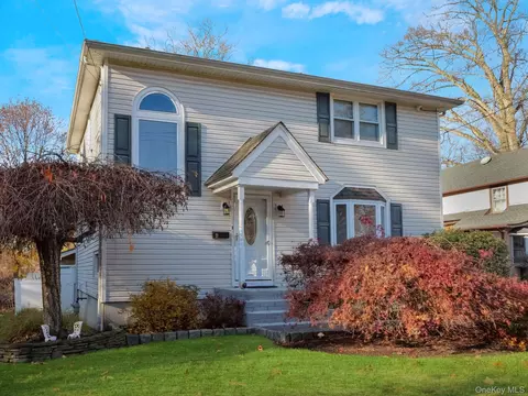 19 Hillside Ave, Ramapo, NY 10901