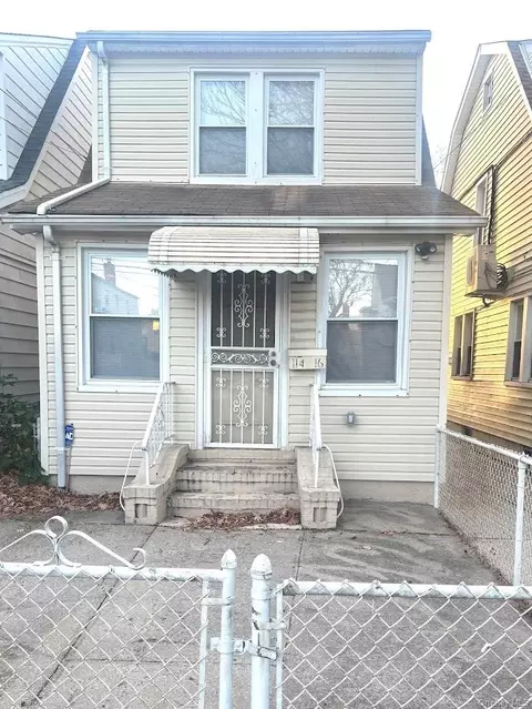 11416 125th St, New York, NY 11420