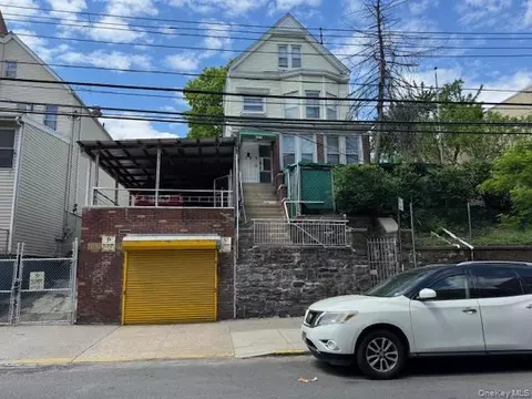 1549 1547 Beach Ave, New York, NY 10460