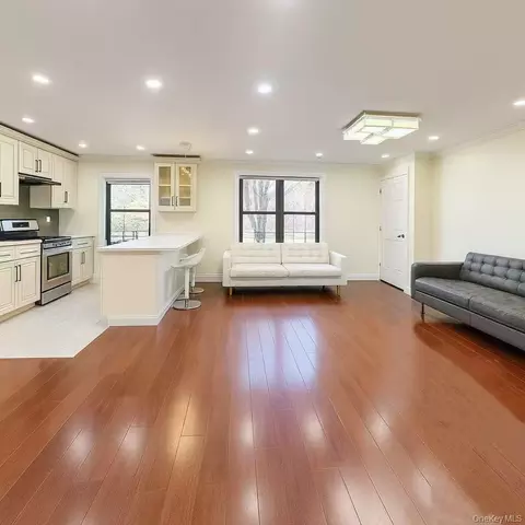 19636 67 Ave #1, Fresh Meadows, NY 11365