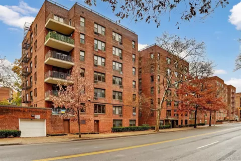 6495 Broadway #5R, New York, NY 10471