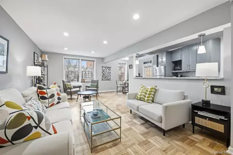 255 Fieldston Ter #2L, Bronx, NY 10471
