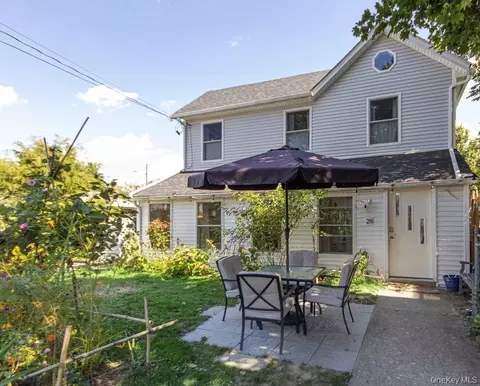 28 S Brett St, Beacon, NY 12508