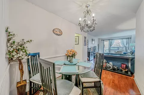 61-25 97 St #2B, Rego Park, NY 11374