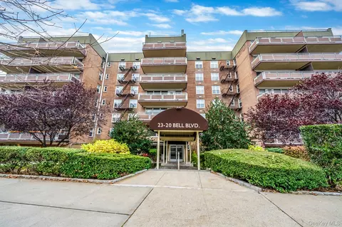 23-20 Bell Blvd #6J, Bayside, NY 11360