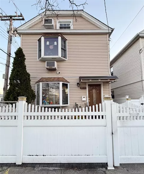 111-20 14th Rd, New York, NY 11356
