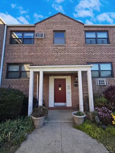 155-27 81st St #030, Howard Beach, NY 11414