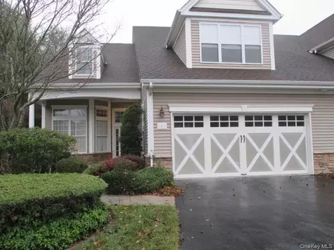 177 Melody Ct, Eastport, NY 11941