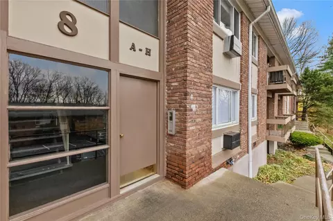 8 N James St #G, Peekskill, NY 10566