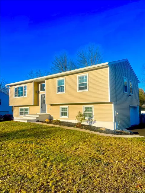 10 Frederick, Wallkill, NY 10941