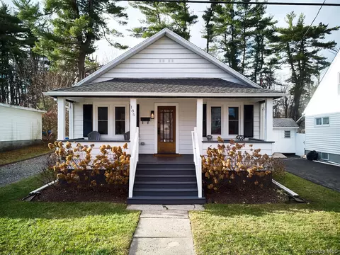 185 Fairview Ave, Kingston, NY 12401