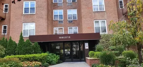 18-50 211 St #3D, Bayside, NY 11360