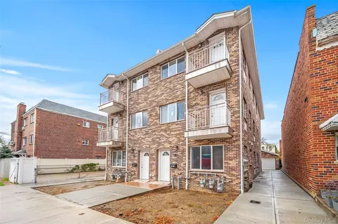 66-17 Clinton Ave, New York, NY 11378