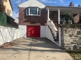 1457 Bay St, Staten Island, NY 10305