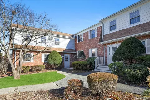 64 Parkside #B, Ramapo, NY 10901