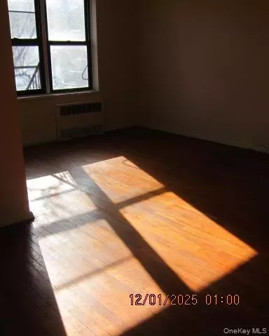 141-05 S Northern Blvd #3D, Flushing, NY 11354