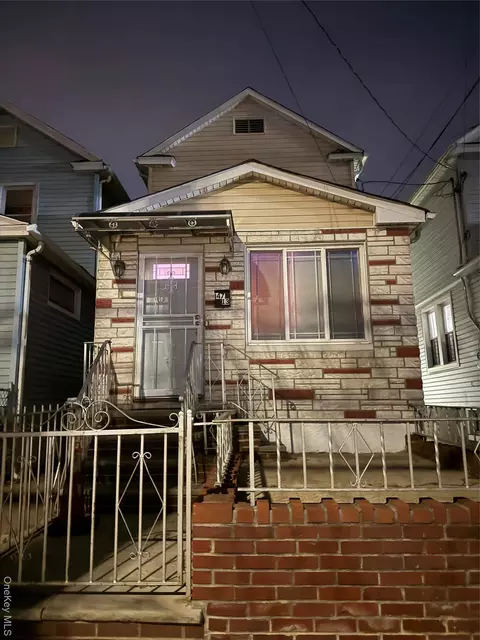 147-13 116th Ave, New York, NY 11436