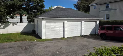Exterior - 147 Union Ave, Peekskill, NY 10566 photo 5 of 5