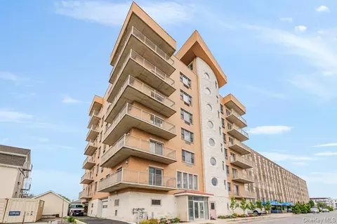 661 W Broadway #503, Long Beach, NY 11561