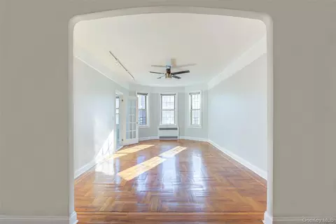 79-15 35th Ave #5A, Jackson Heights, NY 11372