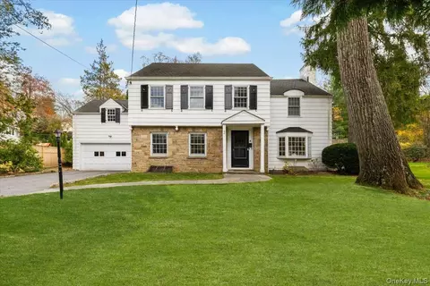 3 Chalford Ln, Greenburgh, NY 10583