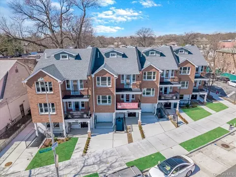 37-08 Francis Lewis Blvd, New York, NY 11361