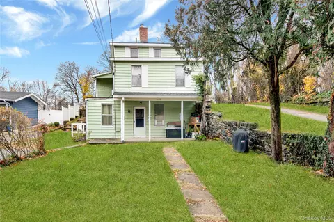 15 Ferris Pl, Ossining, NY 10562