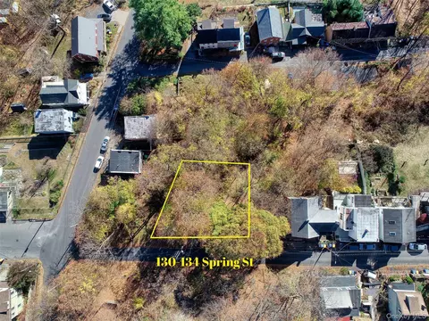 130-134 Spring St, Kingston, NY 12401