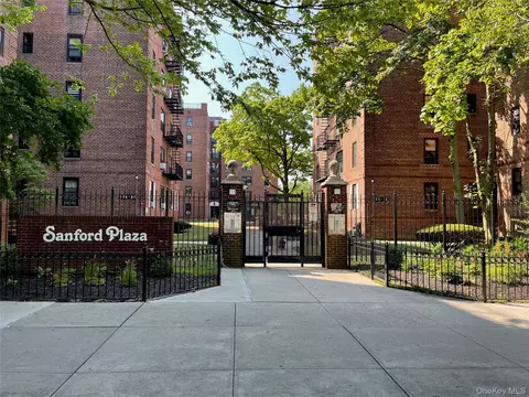 144-54 Sanford Ave #55, Flushing, NY 11355