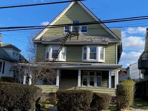 720 Palisade Ave, Yonkers, NY 10703