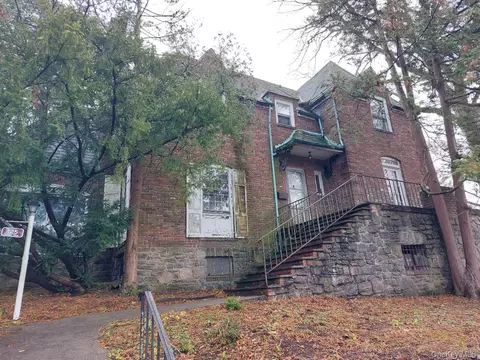 125 Aka 33 Cedar Ln, Bronxville, NY 10708