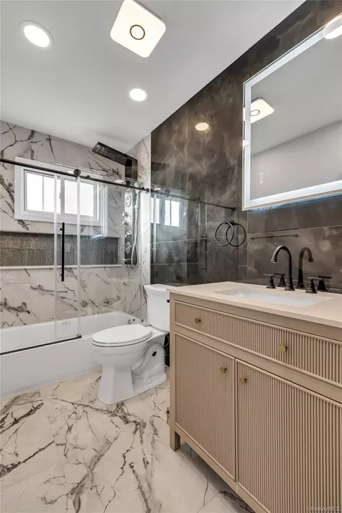Bath - 116 Phyllis Dr, Patchogue, NY 11772 photo 3 of 7