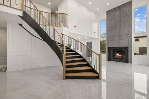 94 Viola Rd, Ramapo, NY 10901