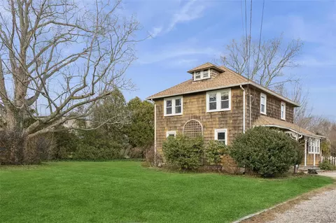 4300 Depot Ln, Cutchogue, NY 11935