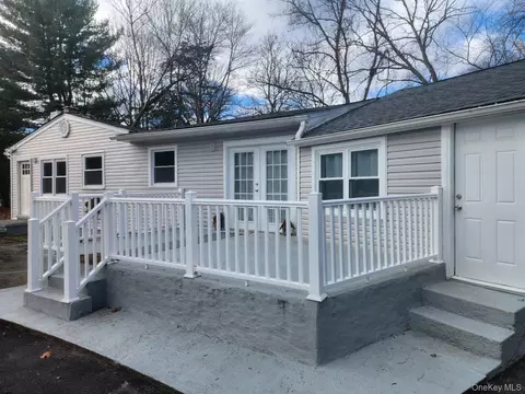 107 Oak Ridge Rd, East Fishkill, NY 12533