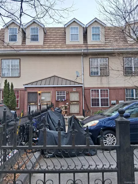 1180 Vyse Ave, New York, NY 10459