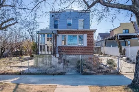 2214 Hermany Ave, New York, NY 10473