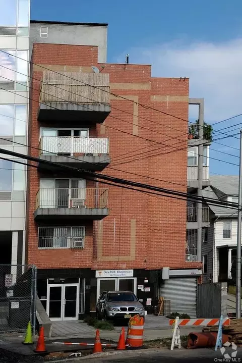 42-11 Parsons Blvd #4B, New York, NY 11355