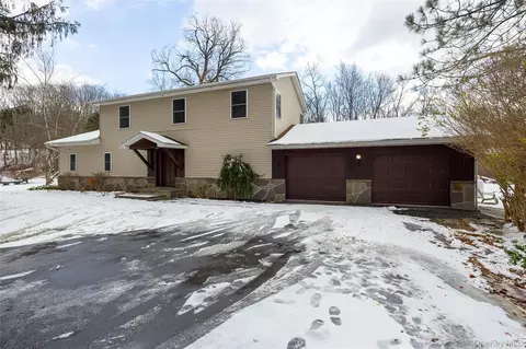 1370 Route 55, La Grange, NY 12540