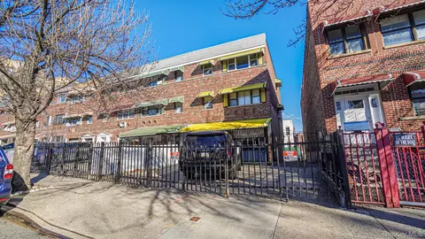 1270 Rosedale Ave, New York, NY 10472
